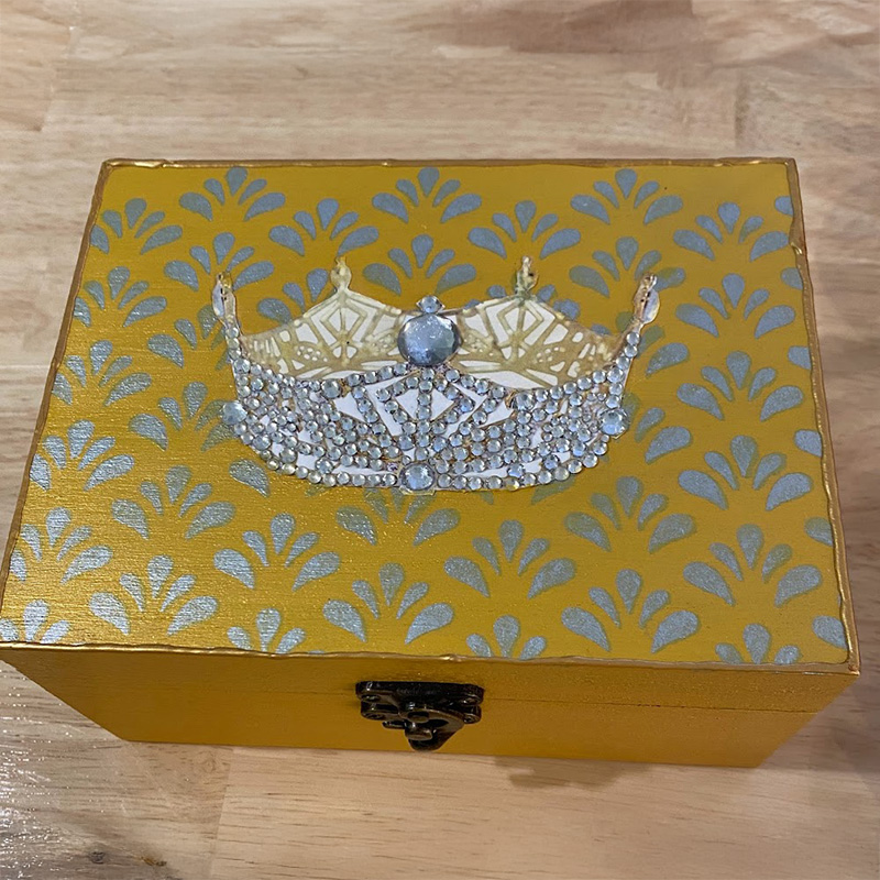 Crown Keepsake Boxes Miss America Crown Memory Box Gold